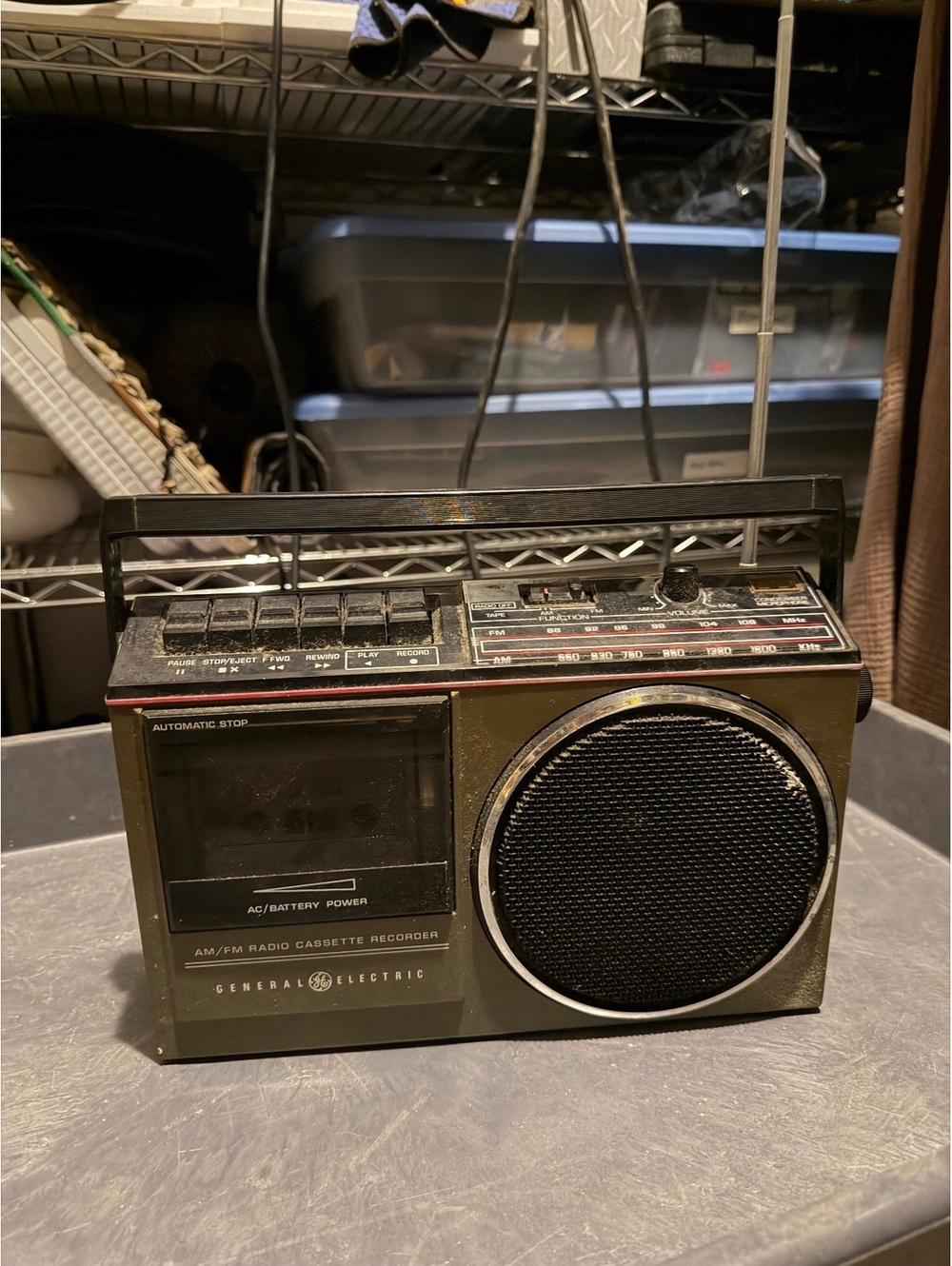Vintage General Electric AM/FM Radio Cassette Recorder